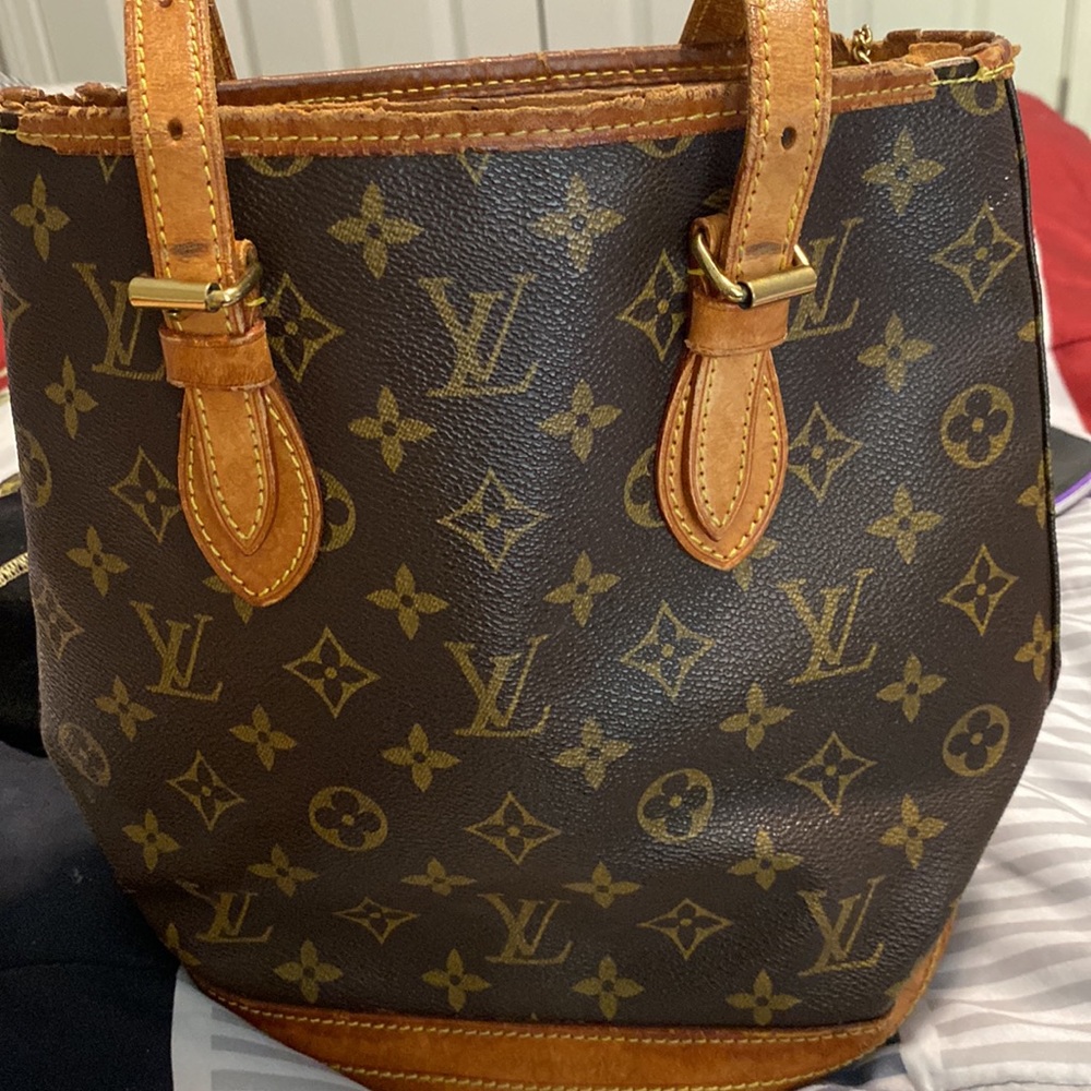 Louis Vuitton bucket shoulder bag used - Picture 13 of 16